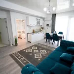 109 B2 Almar Luxury Residence-renting & Free Pool *