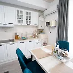 109 B2 Almar Luxury Residence-renting & Free Pool *