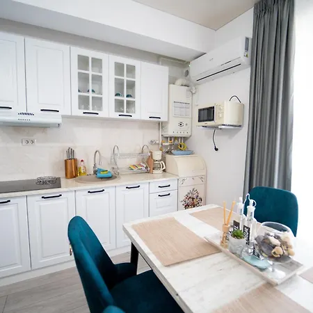 109 B2 Almar Luxury Residence-renting & Free Pool Apartment *