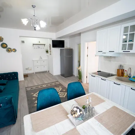 109 B2 Almar Luxury Residence-renting & Free Pool * Navodari