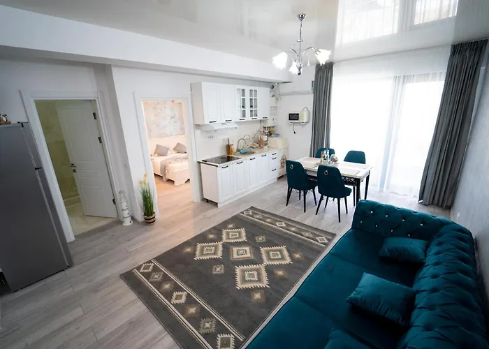 109 B2 Almar Luxury Residence-renting & Free Pool